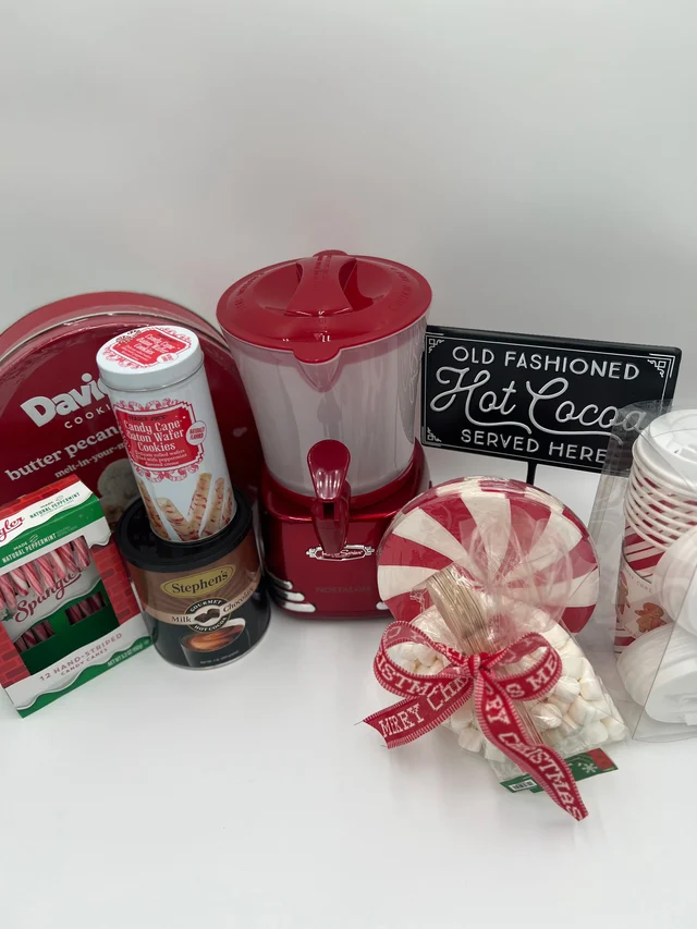 Holiday Hot Cocoa Basket
